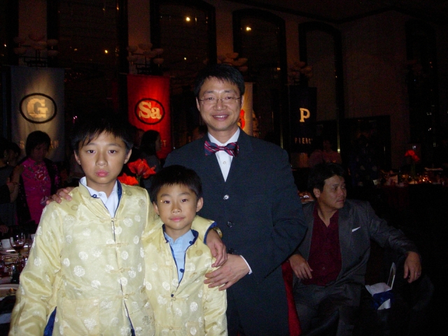 annual_ball_05_20110228_1007367663