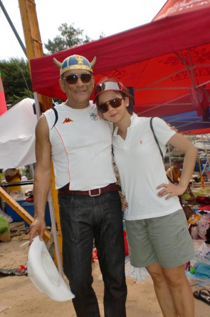 dragon_boat_team_20110818_1261755094