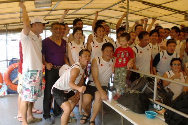 dragon_boat_team_20110818_1581483057